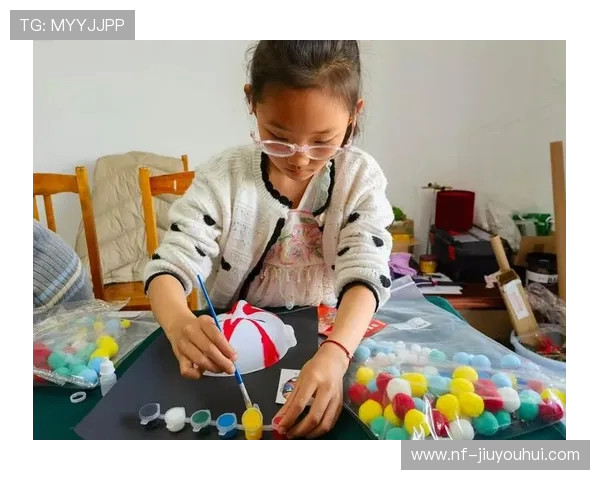 蜡染艺术融入足球激情展现民族风采创意图案之美魅力无限精彩纷呈